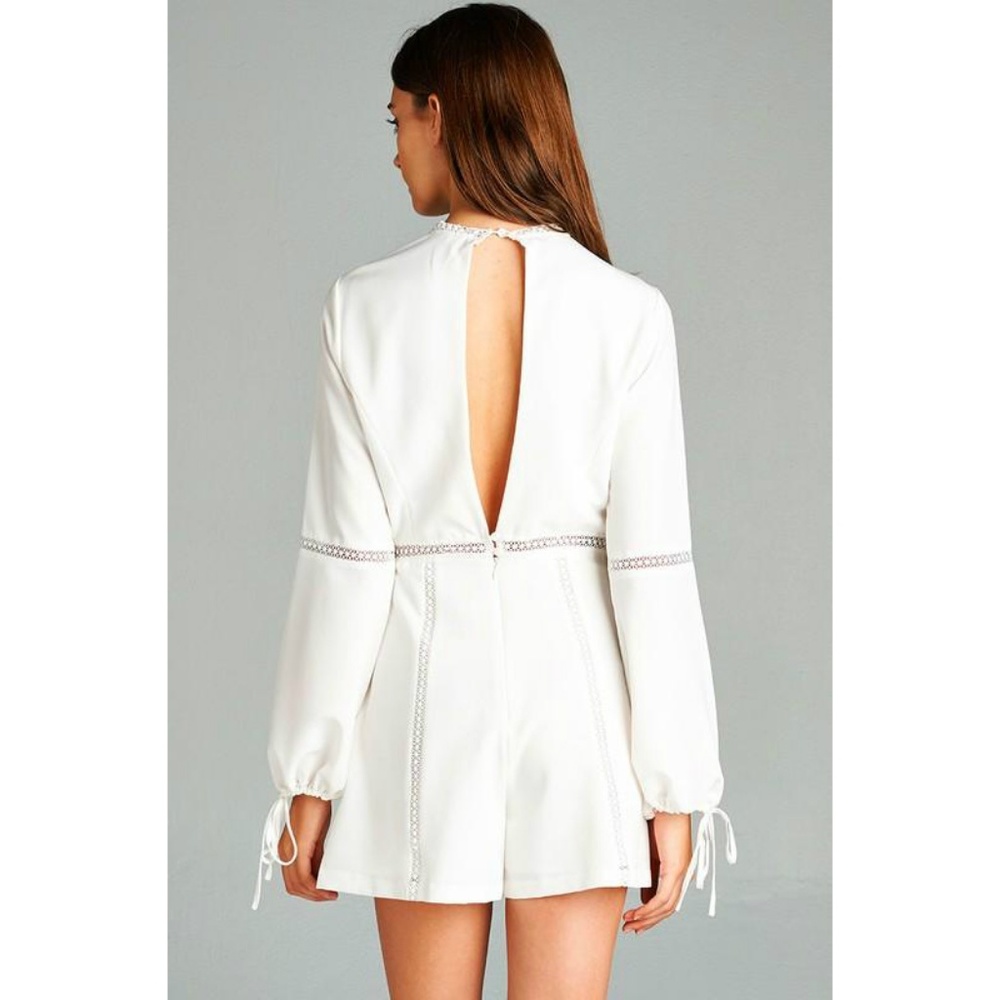 White Lace Sleeve Tie Romper - Picture 3 of 4